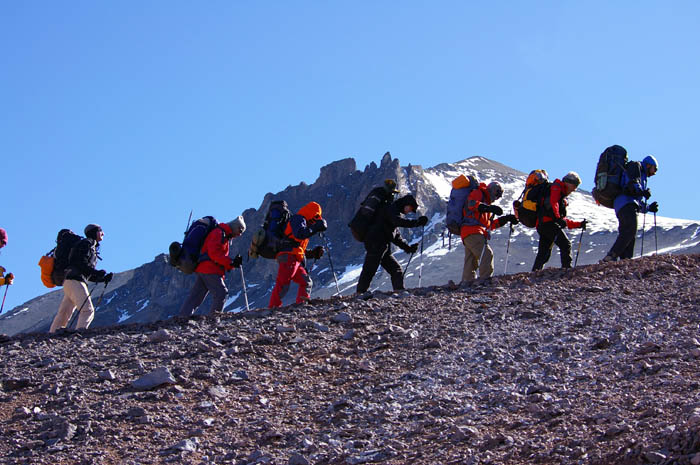 027_ Marcher doucement...