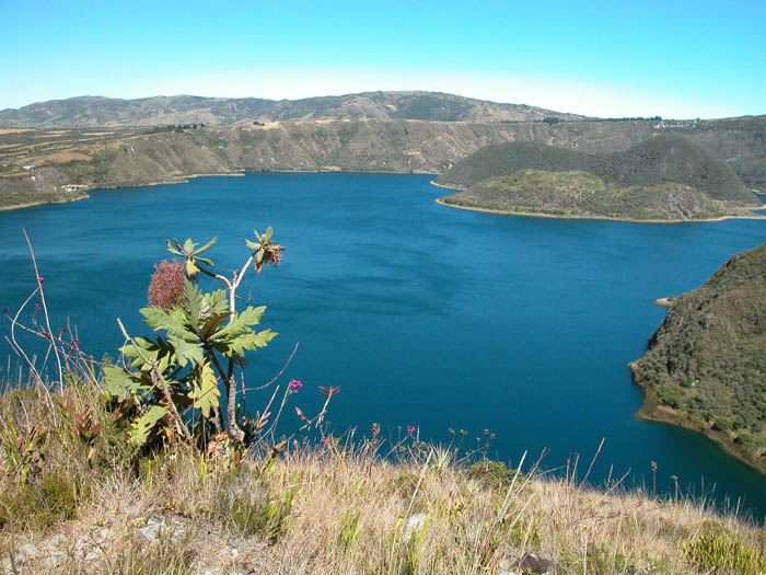 04 Laguna Cuycocha