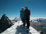 001 Avec Nicole au sommet de la Dent d'Herens