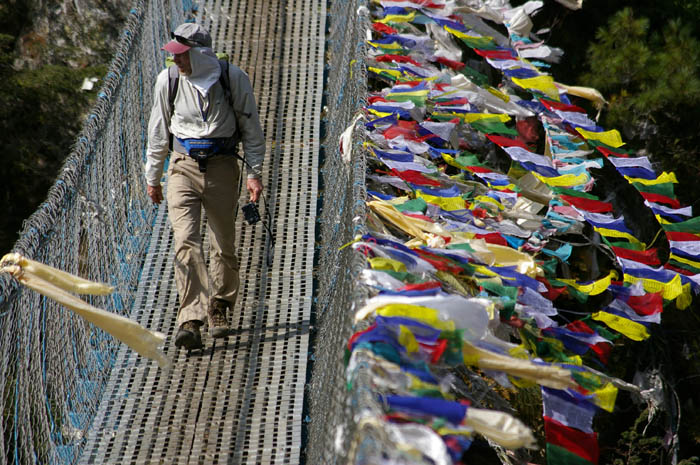 048 Pont sous Namche